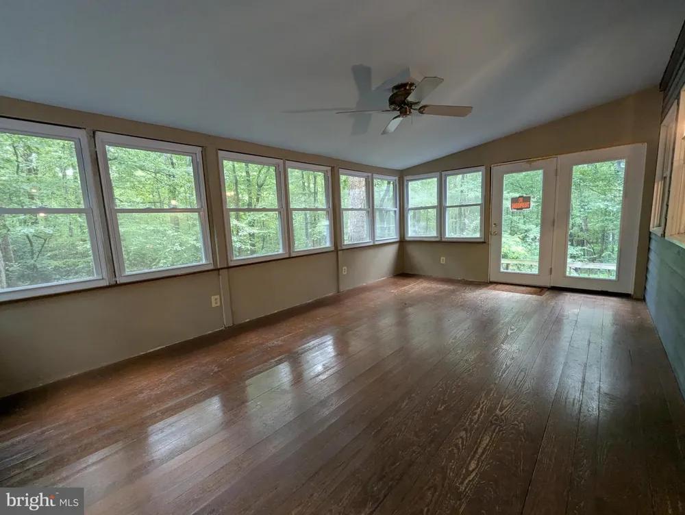 40 OAK FOREST LANE North East, MD 21901