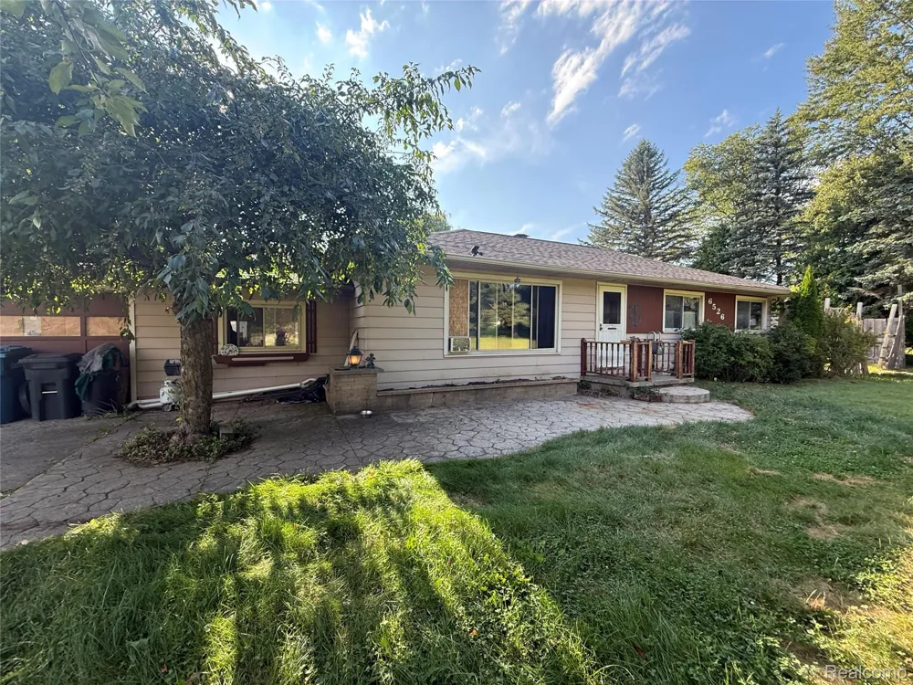 6526 W State Road S Vassar Township, MI 48746