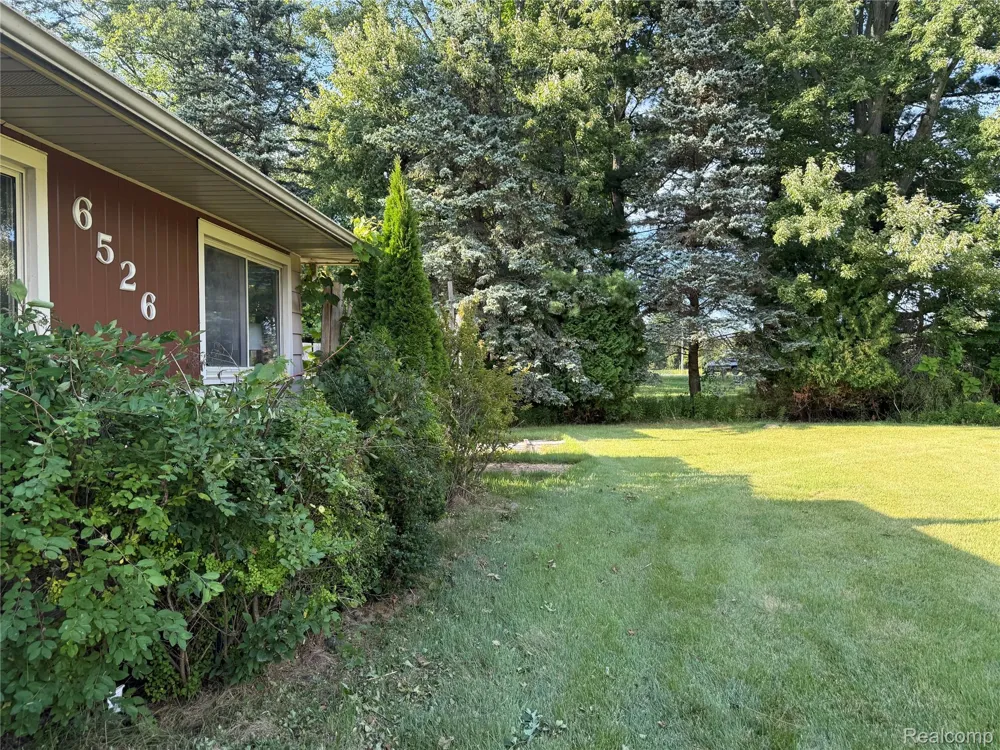 6526 W State Road S Vassar Township, MI 48746