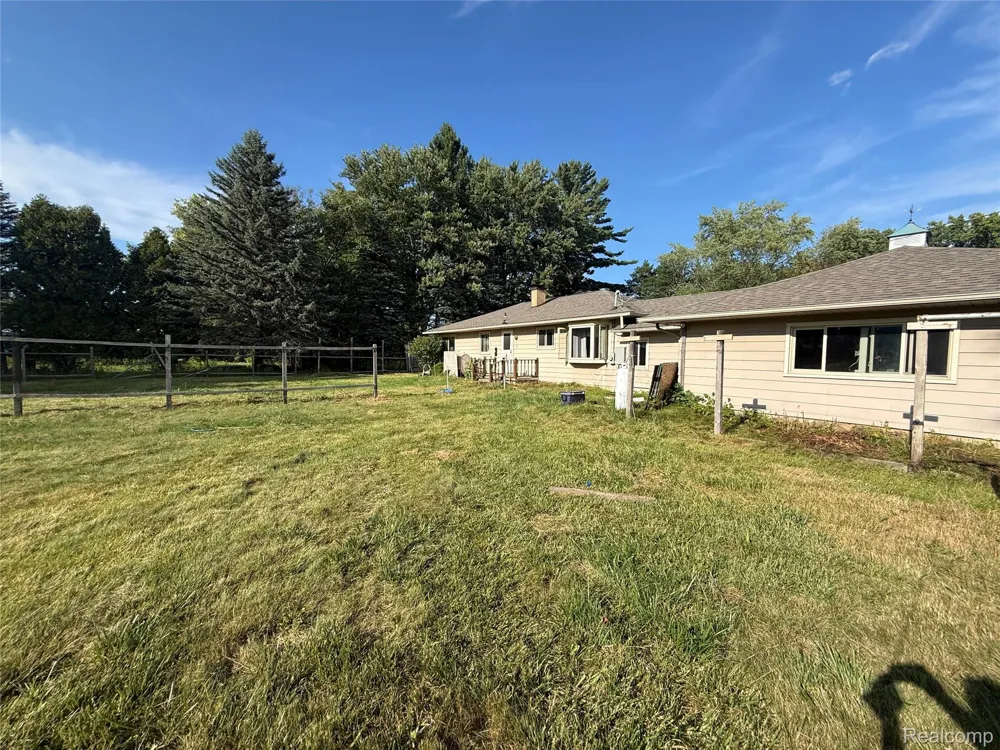 6526 W State Road S Vassar Township, MI 48746