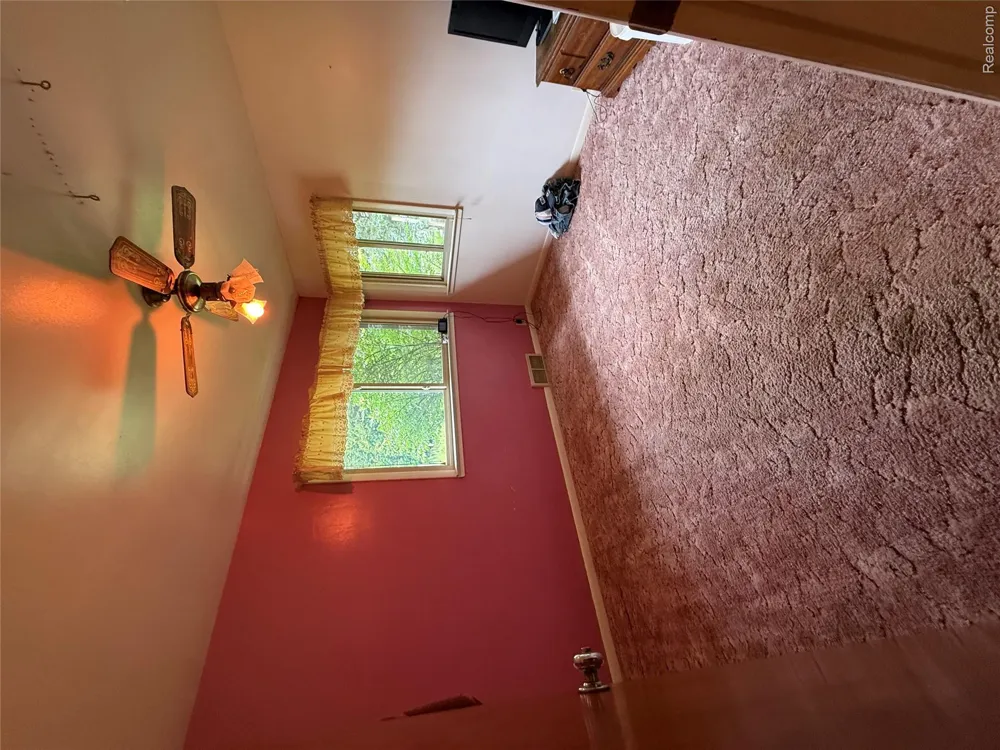 6526 W State Road S Vassar Township, MI 48746