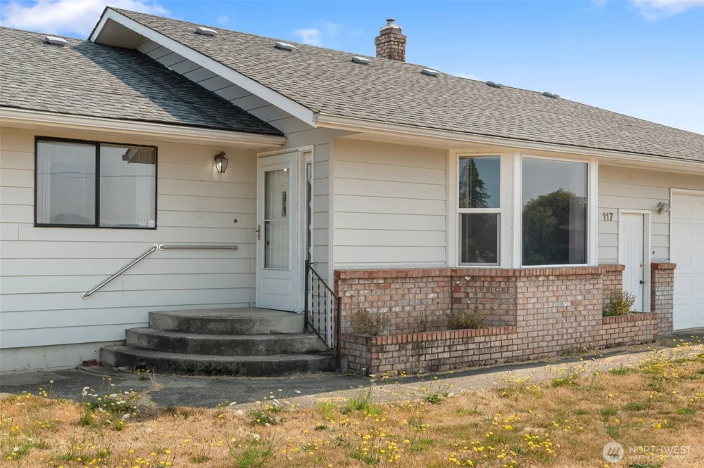 117 Plomondon Road Toledo, WA 98591