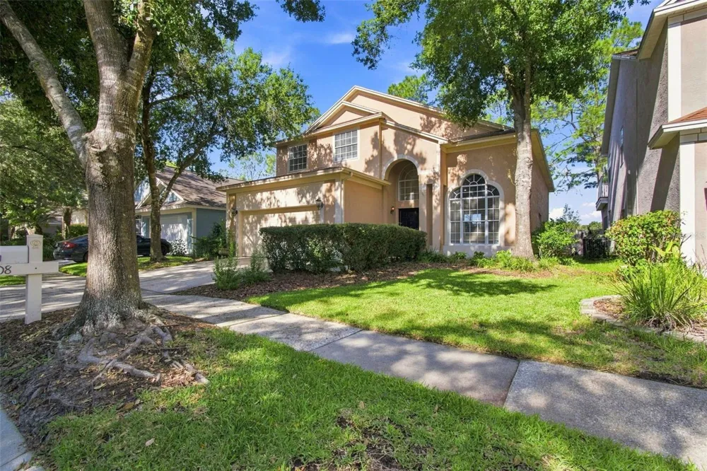 17708 LONG RIDGE ROAD Tampa, FL 33647