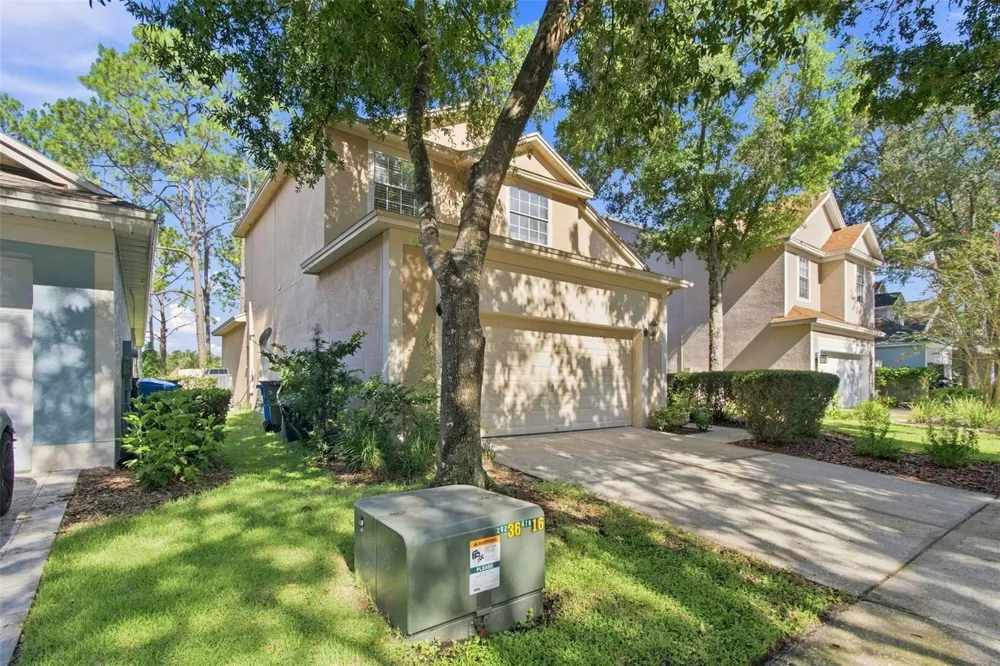 17708 LONG RIDGE ROAD Tampa, FL 33647