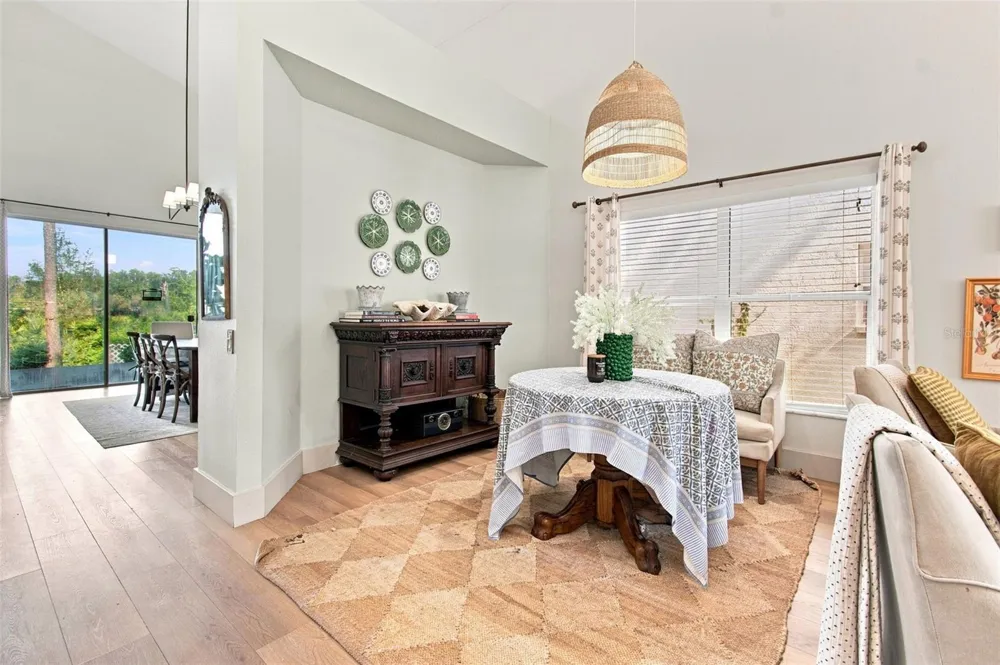 17708 LONG RIDGE ROAD Tampa, FL 33647