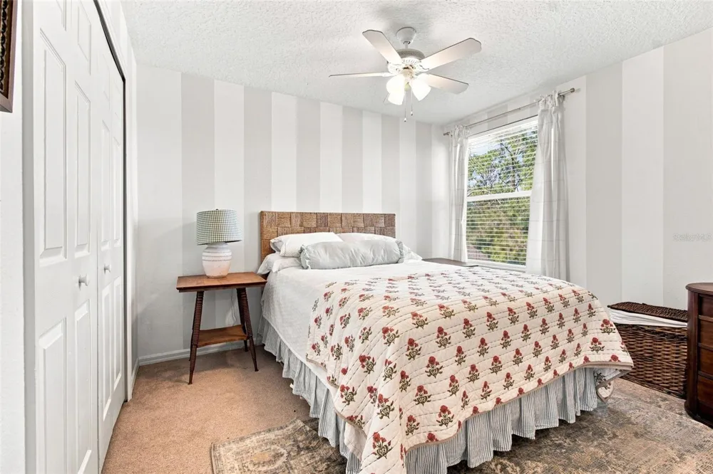 17708 LONG RIDGE ROAD Tampa, FL 33647