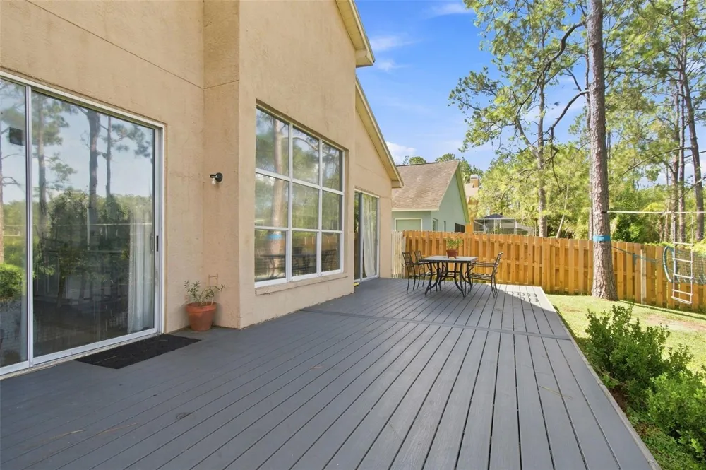 17708 LONG RIDGE ROAD Tampa, FL 33647
