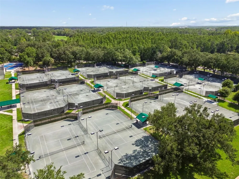17708 LONG RIDGE ROAD Tampa, FL 33647