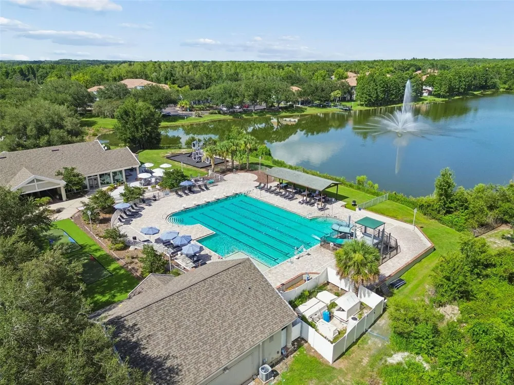 17708 LONG RIDGE ROAD Tampa, FL 33647