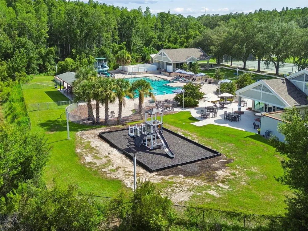17708 LONG RIDGE ROAD Tampa, FL 33647