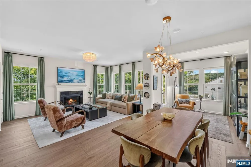 40 General Winds Way Denville Township, NJ 07834