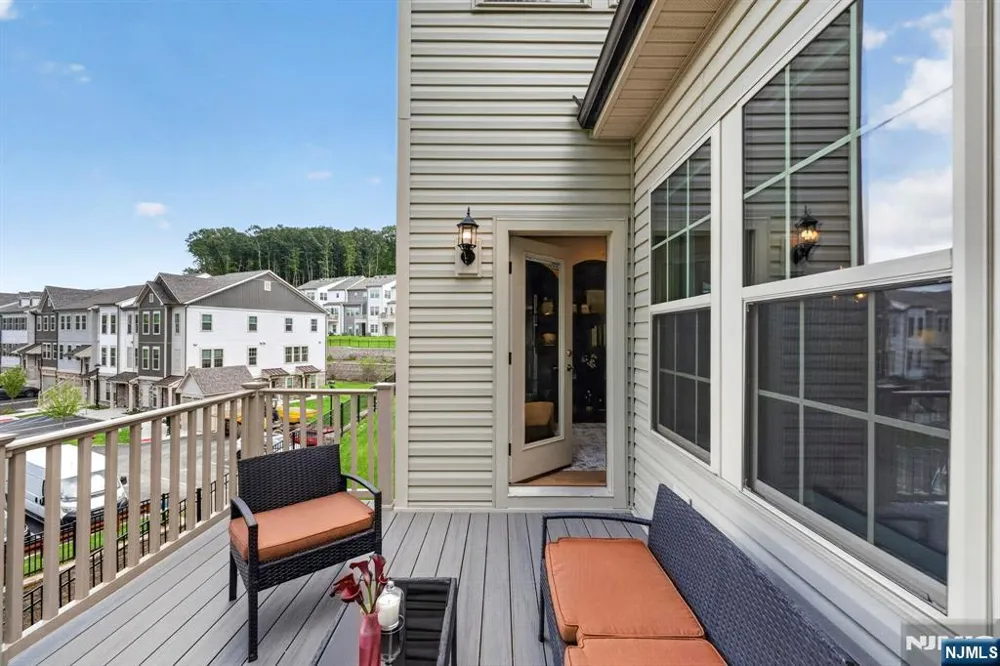 40 General Winds Way Denville Township, NJ 07834