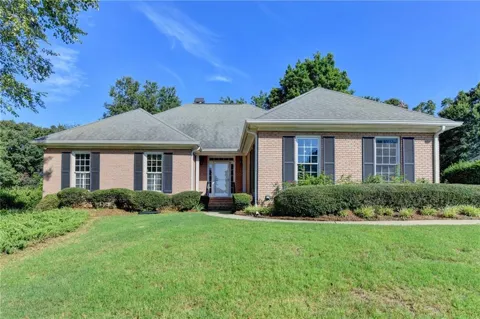 611 Iris Lane