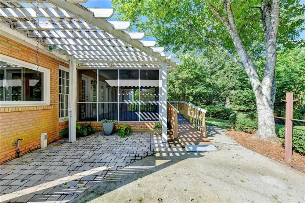 611 Iris Lane Winder, GA 30680