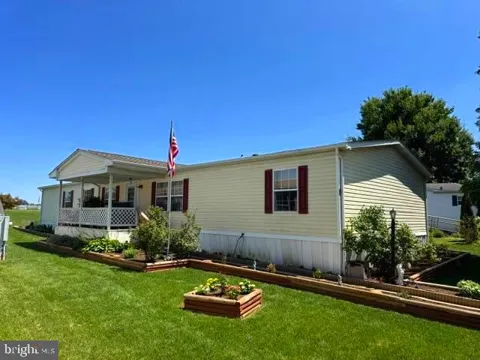207 PHEASANT RIDGE CIRCLE