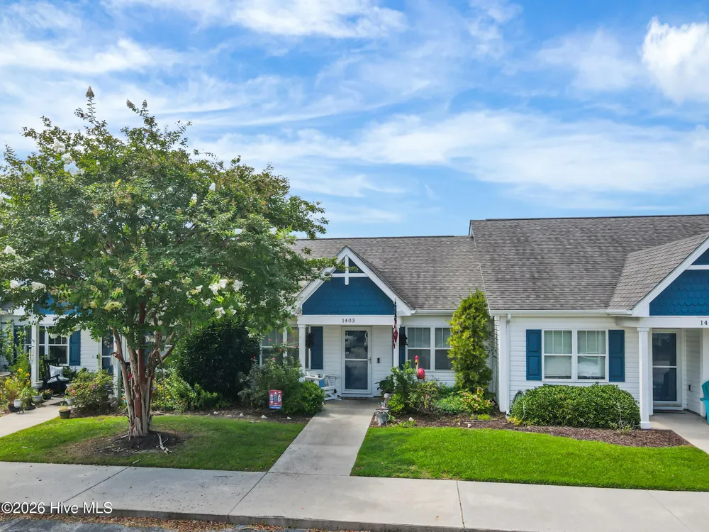 1403 Pirates Landing Drive Beaufort, NC 28516
