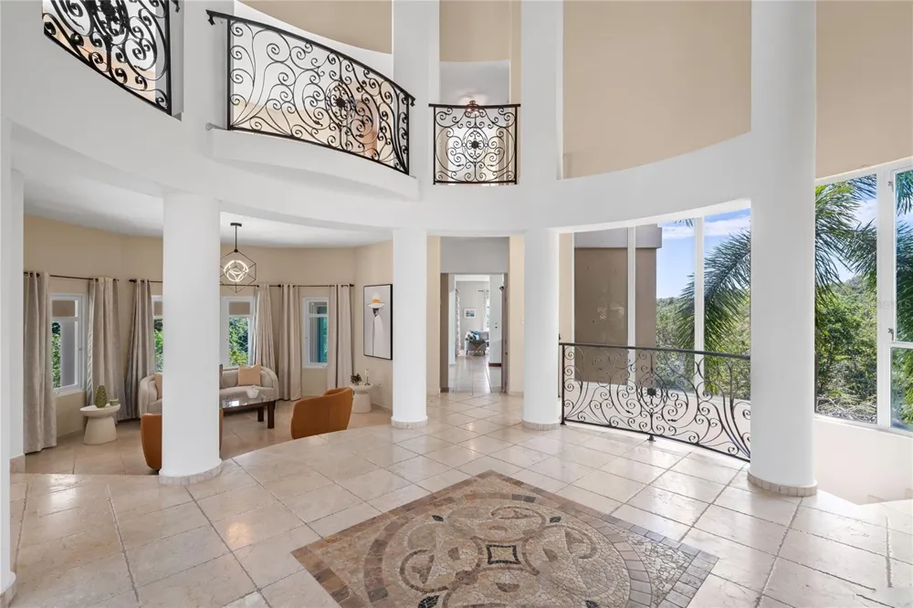 44 COCOLOBA STREET #44 Humacao, PR 00791