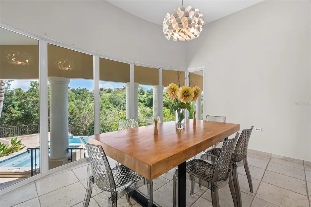 44 COCOLOBA STREET #44 Humacao, PR 00791