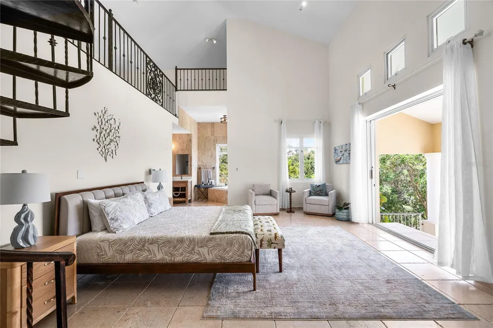 44 COCOLOBA STREET #44 Humacao, PR 00791