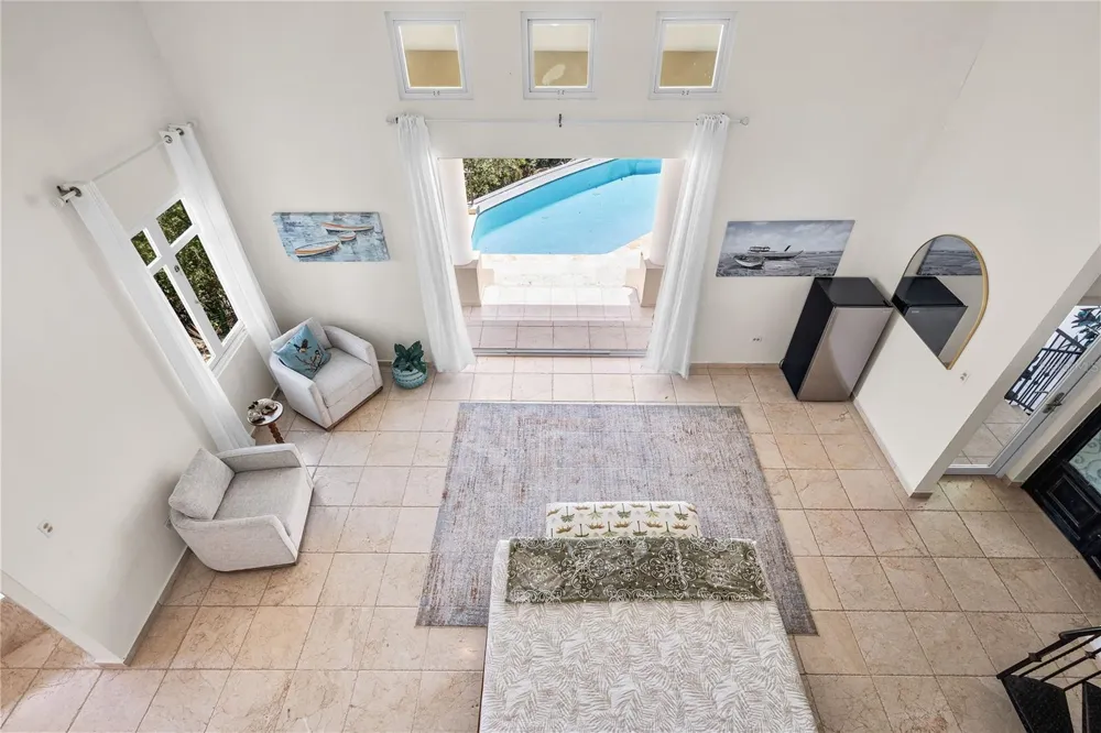 44 COCOLOBA STREET #44 Humacao, PR 00791