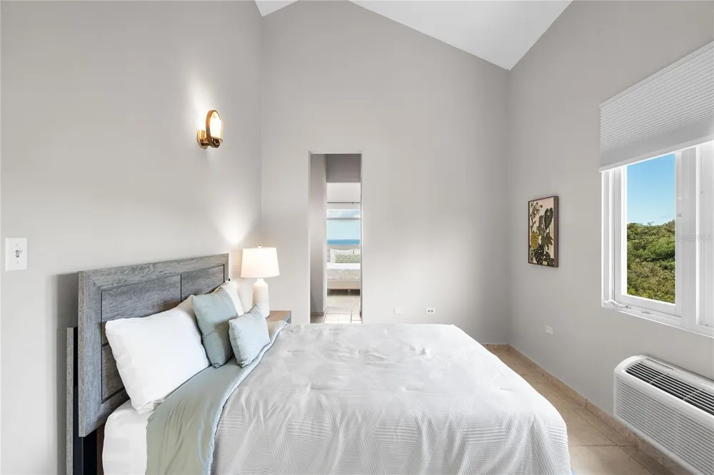 44 COCOLOBA STREET #44 Humacao, PR 00791