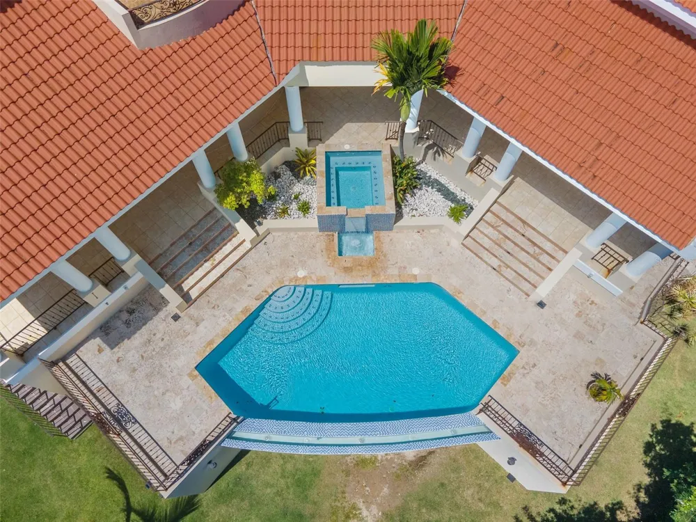 44 COCOLOBA STREET #44 Humacao, PR 00791