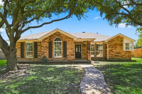 6905 Scott Court