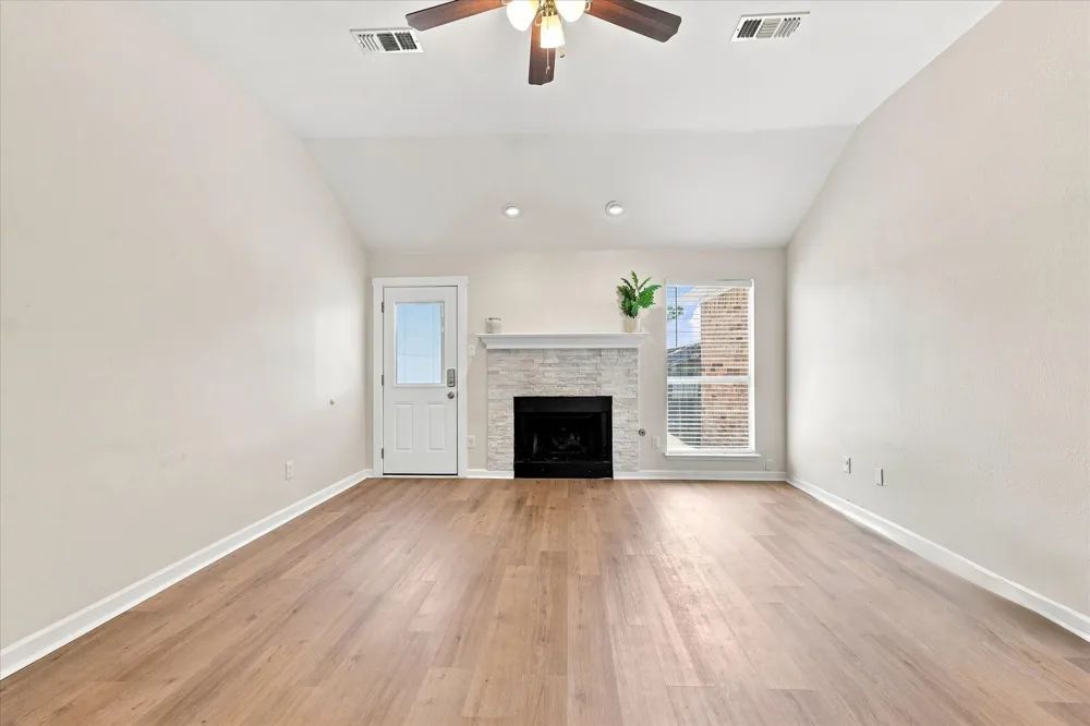 6905 Scott Court Sachse, TX 75048