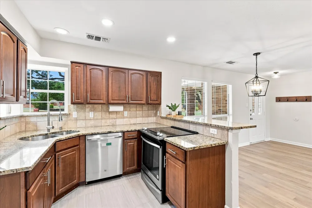6905 Scott Court Sachse, TX 75048