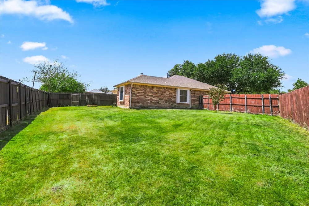 6905 Scott Court Sachse, TX 75048