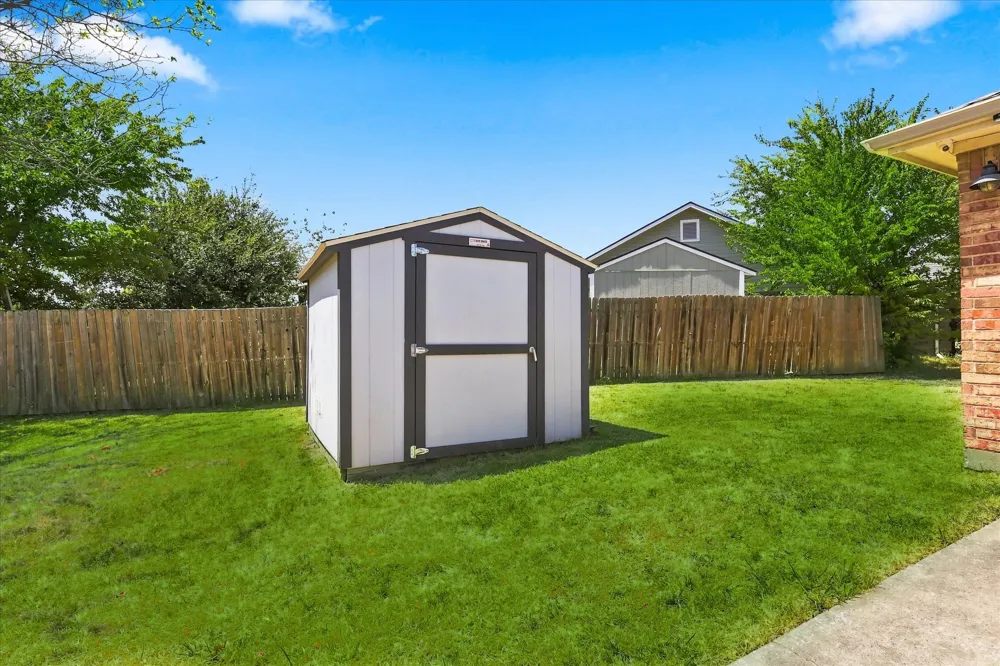 6905 Scott Court Sachse, TX 75048