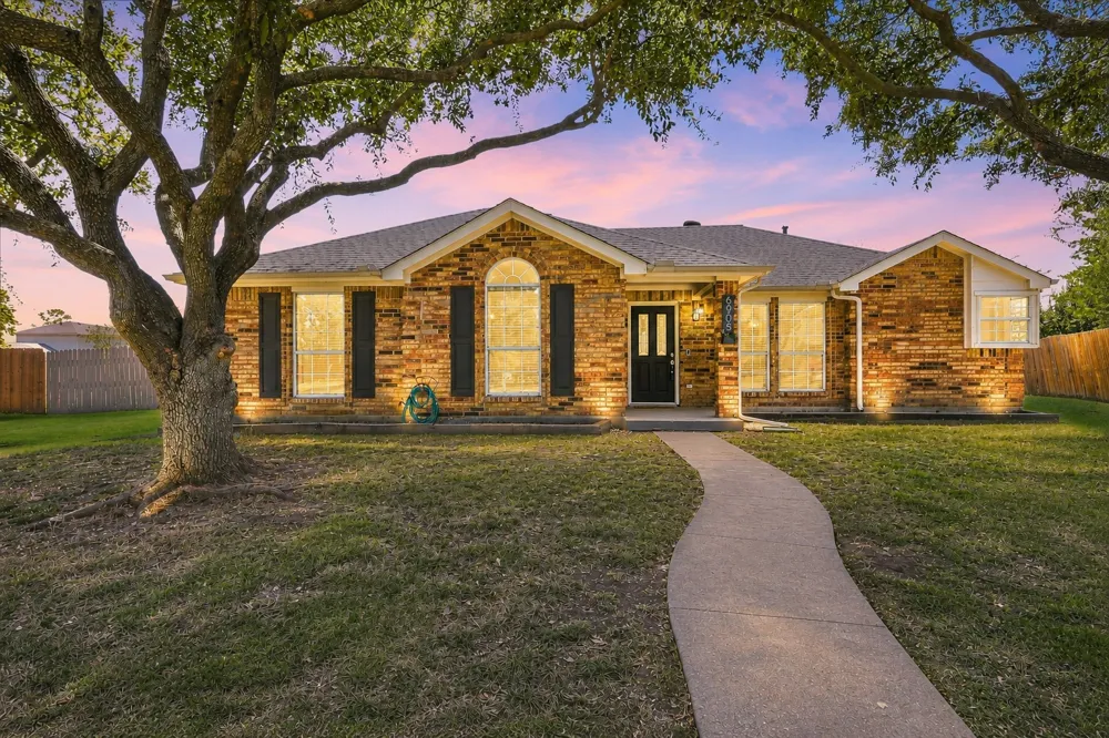6905 Scott Court Sachse, TX 75048
