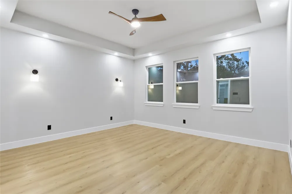 4234 Jamaica Street Dallas, TX 75210