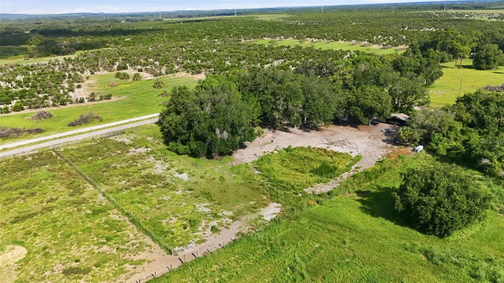 MAMMOTH GROVE ROAD Lake Wales, FL 33898