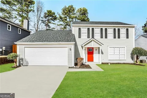 6563 Eastbriar DR