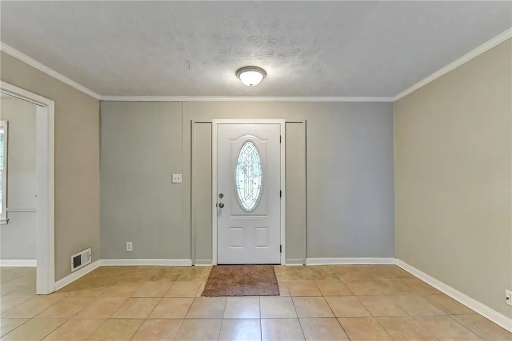 759 Springwood Drive NW Lilburn, GA 30047