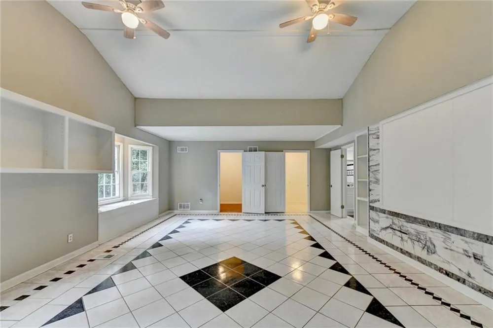 759 Springwood Drive NW Lilburn, GA 30047