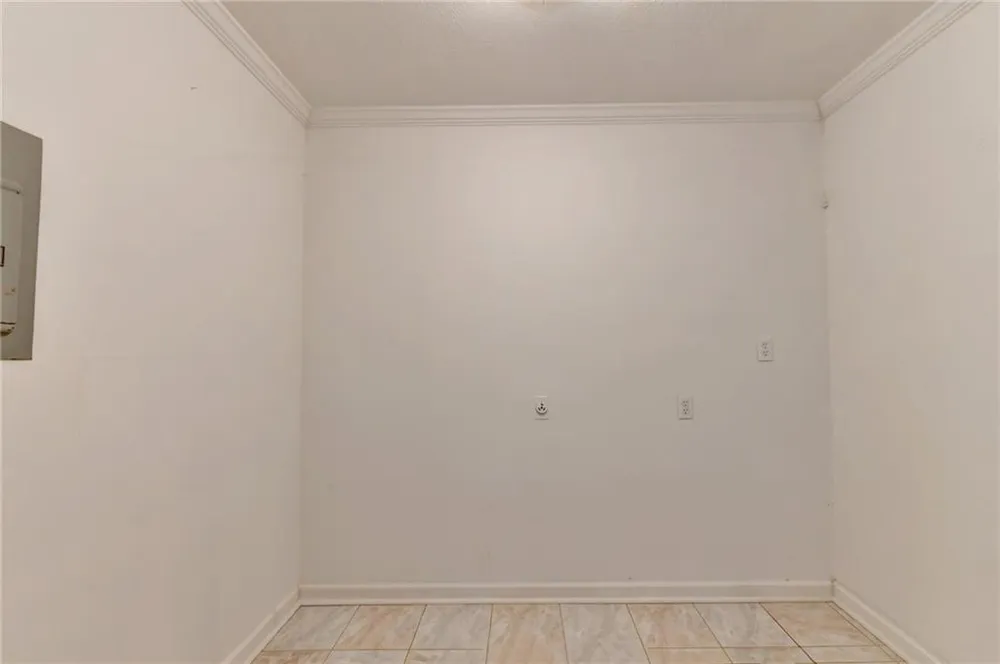 759 Springwood Drive NW Lilburn, GA 30047