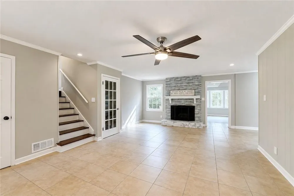 759 Springwood Drive NW Lilburn, GA 30047