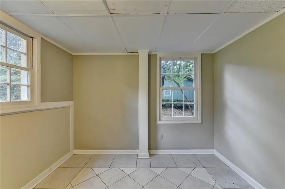 759 Springwood Drive NW Lilburn, GA 30047