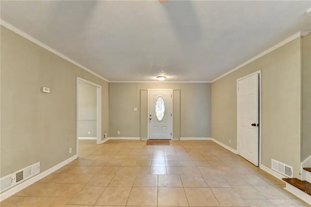759 Springwood Drive NW Lilburn, GA 30047