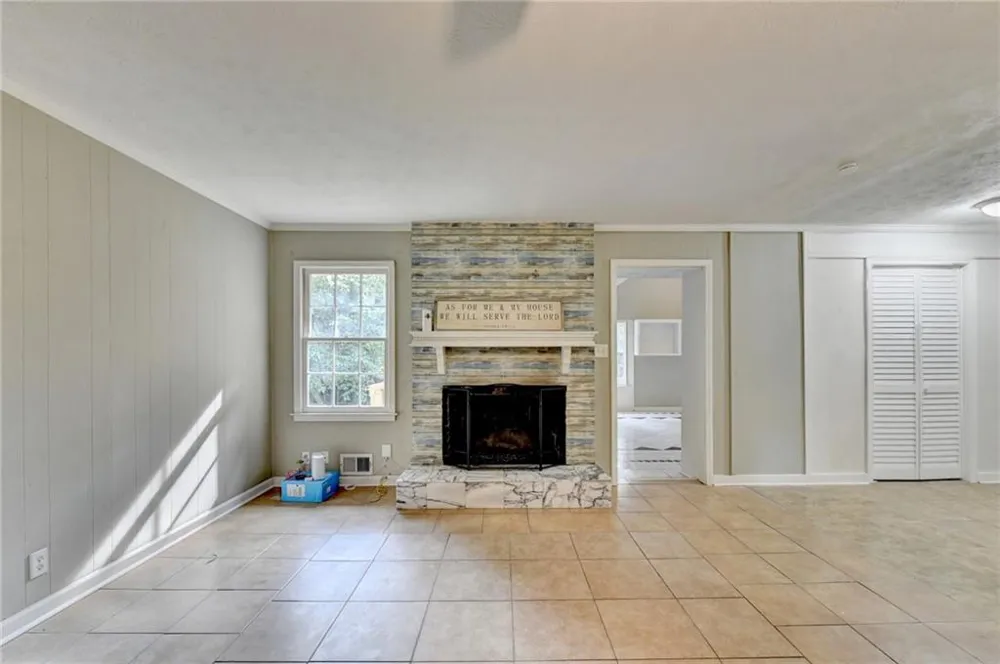 759 Springwood Drive NW Lilburn, GA 30047