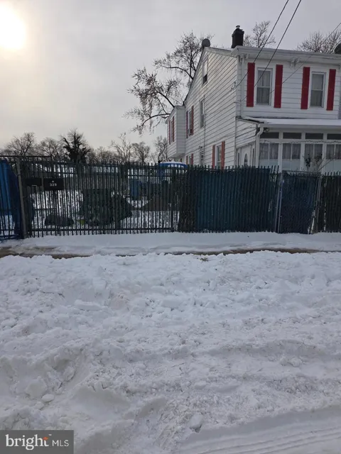 329 39TH STREET