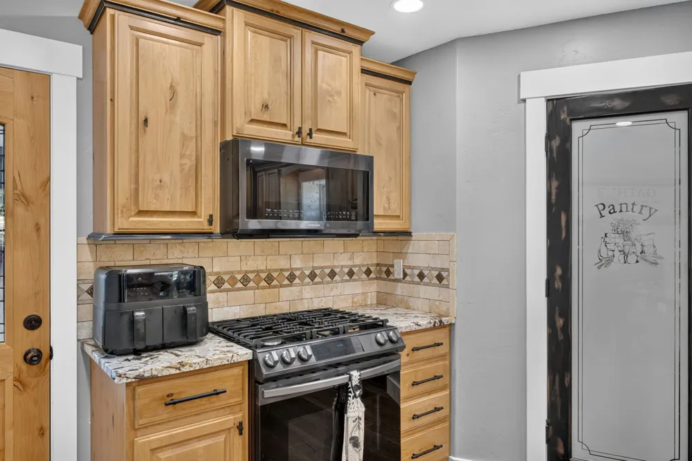 5787 HWY 377/67 Highway Comanche, TX 76442