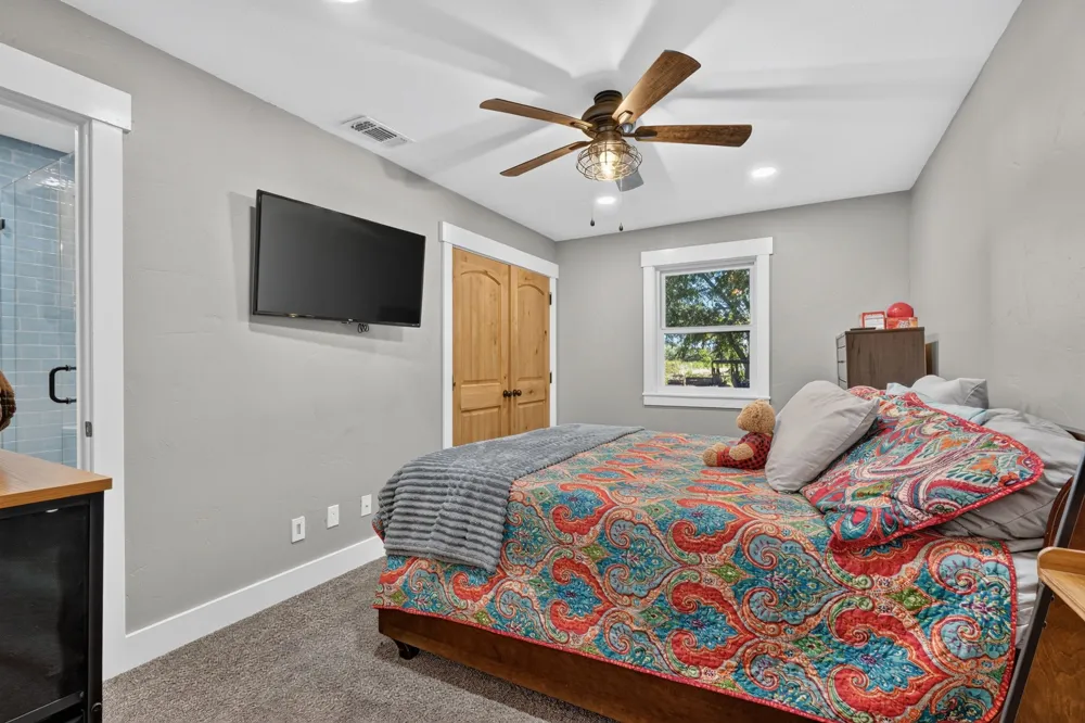 5787 HWY 377/67 Highway Comanche, TX 76442