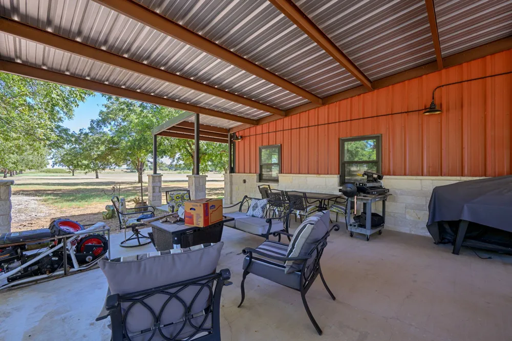 5787 HWY 377/67 Highway Comanche, TX 76442
