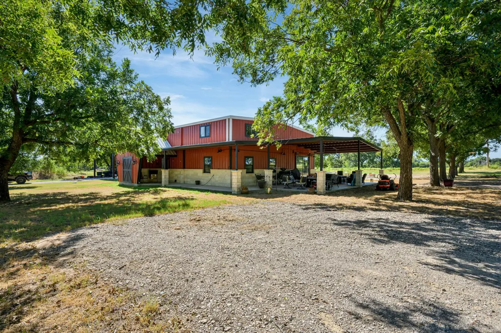 5787 HWY 377/67 Highway Comanche, TX 76442