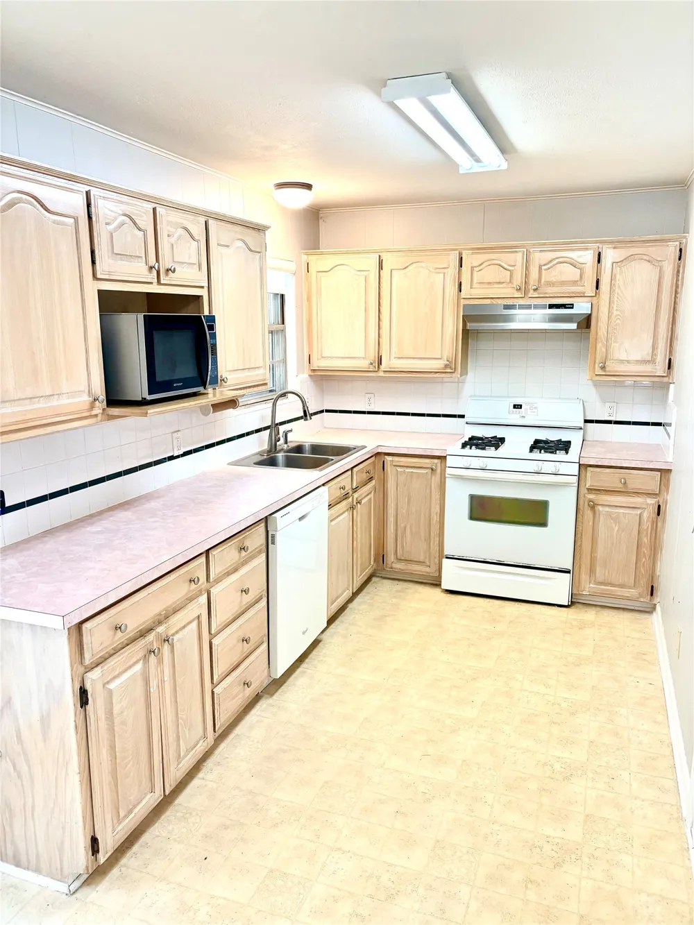 2014 Jacqueline Drive Denton, TX 76205