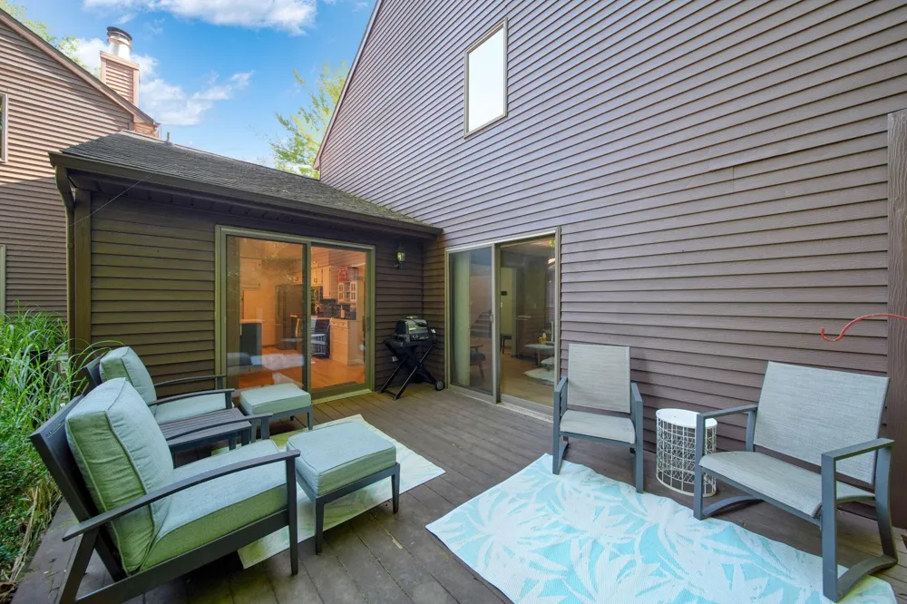 1852 Wedgefield Jackson, MI 49201