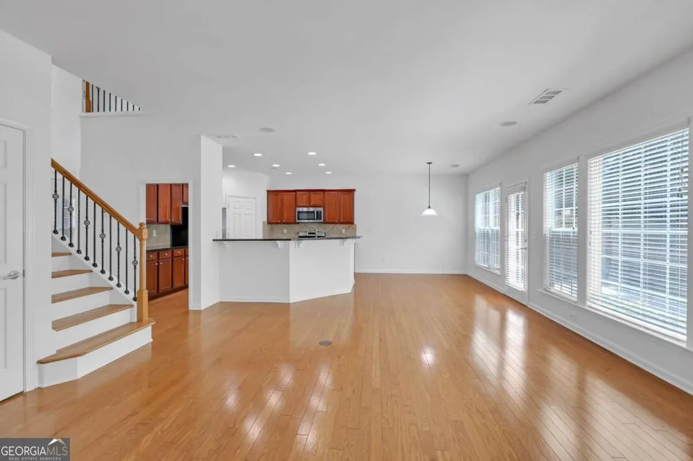 5608 Avonley Creek DR Sugar Hill, GA 30518